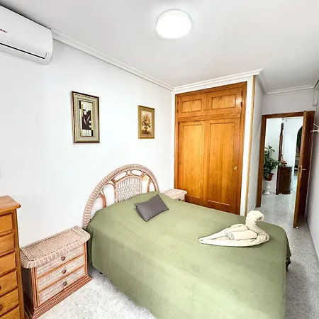 Beach Apartament Апартаменты Торевьиа